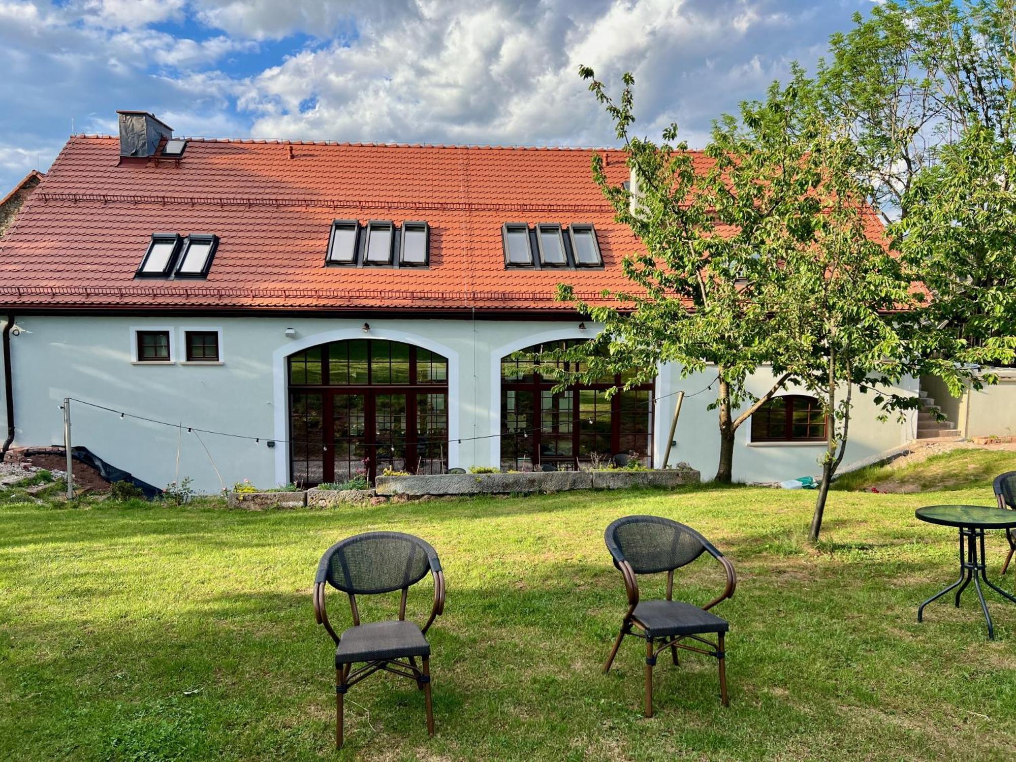 Villa Greta Swierzawa Exterior photo